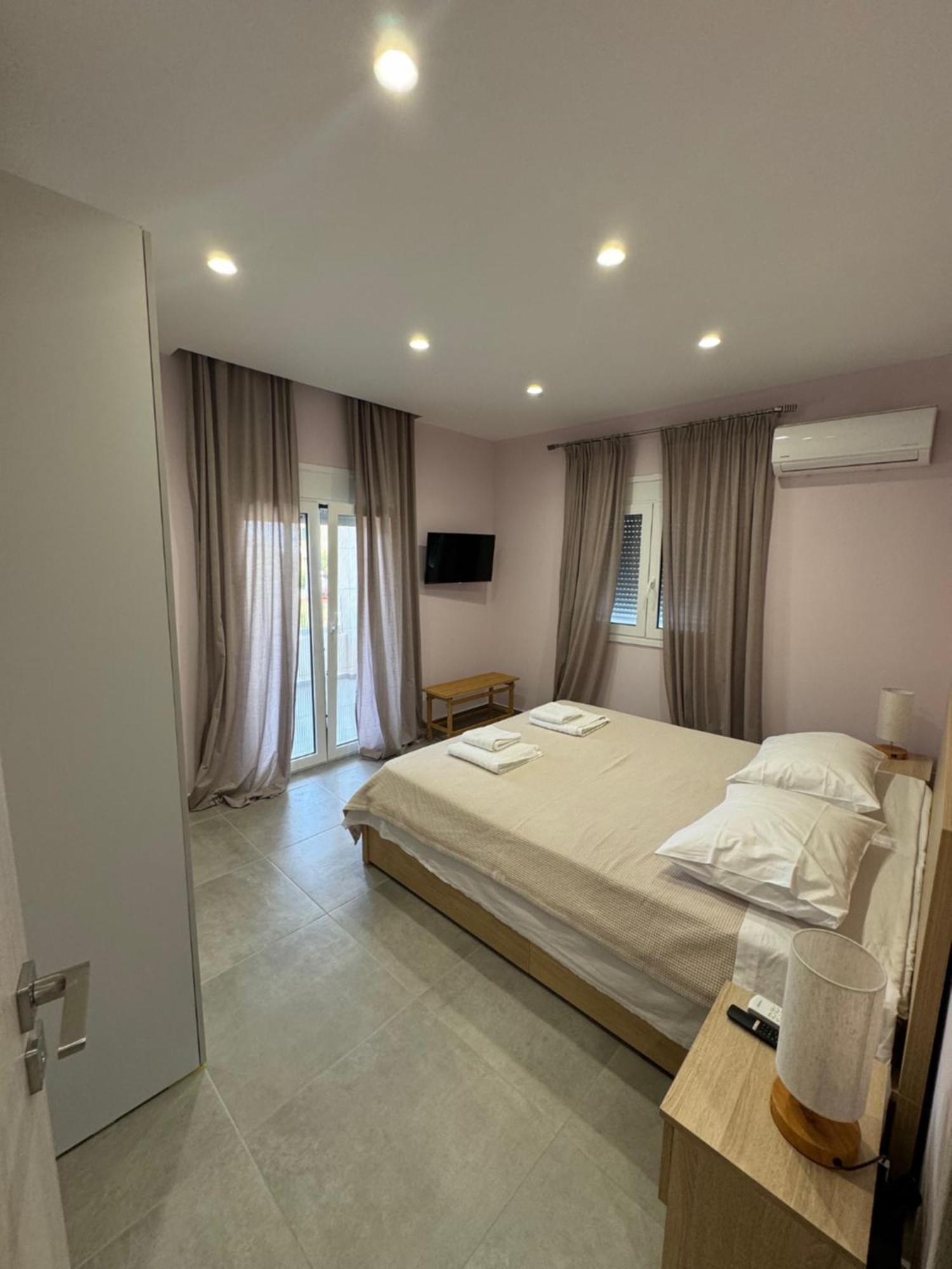Βίλα Puerto Villa, By The Sea & The Living Is Easy Πόρτο Ράφτη